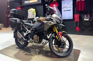 TVS Apache RTX 300