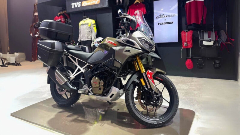 TVS Apache RTX 300