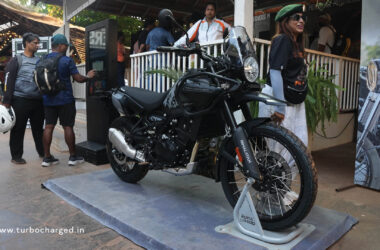 Himalayan Mana Black