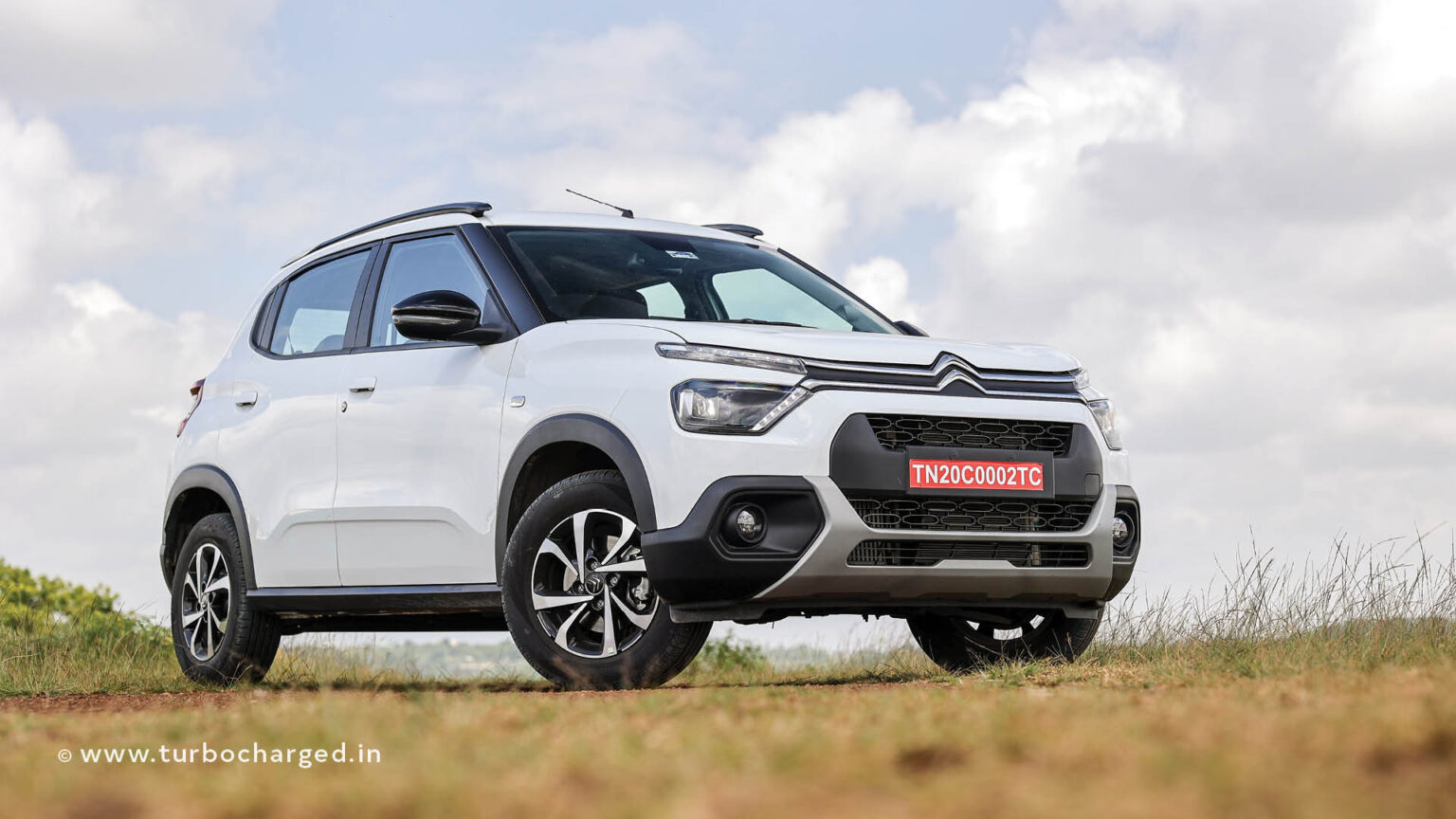 2025 Citroën C3X Review - Turbocharged