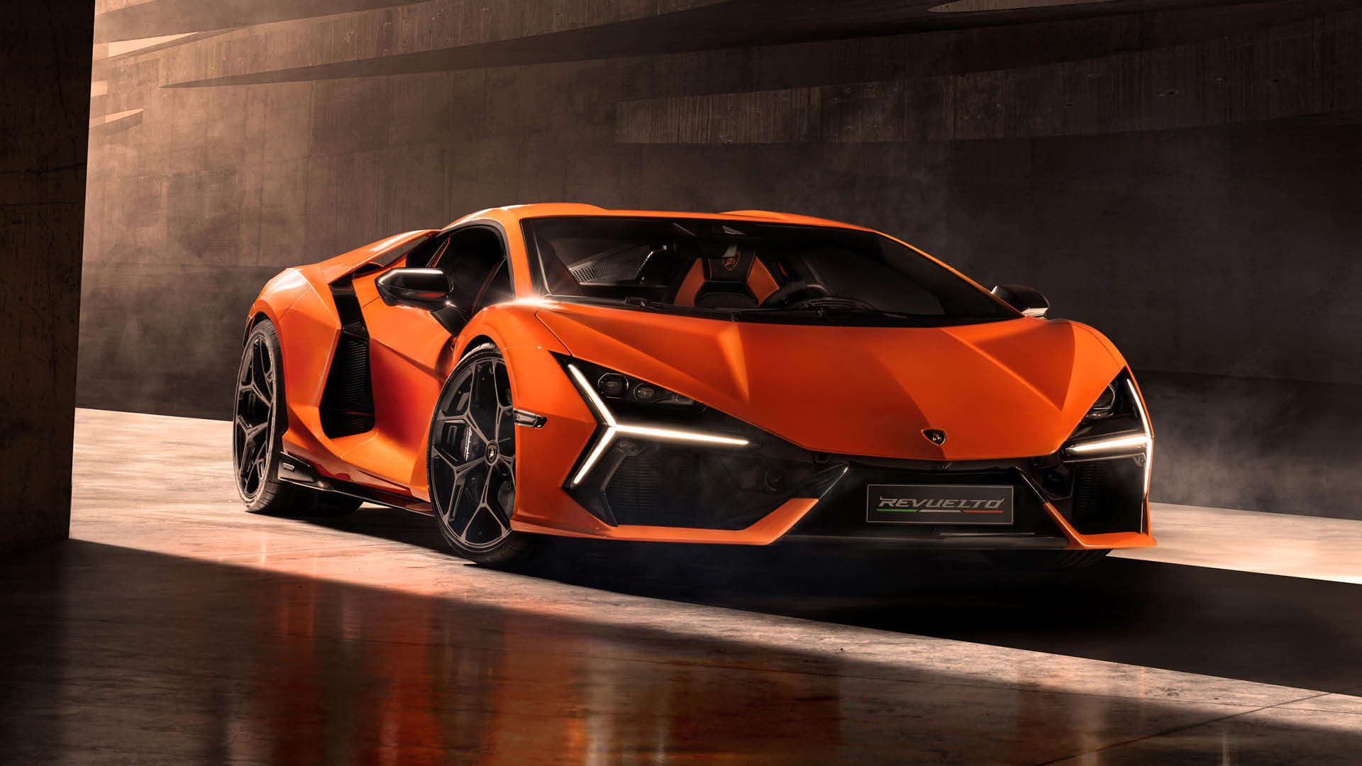 Lamborghini Revuelto