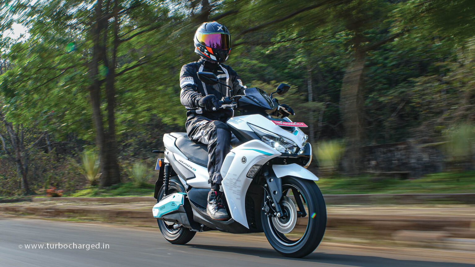 2026 Yamaha Aerox E – First Ride Review - Turbocharged
