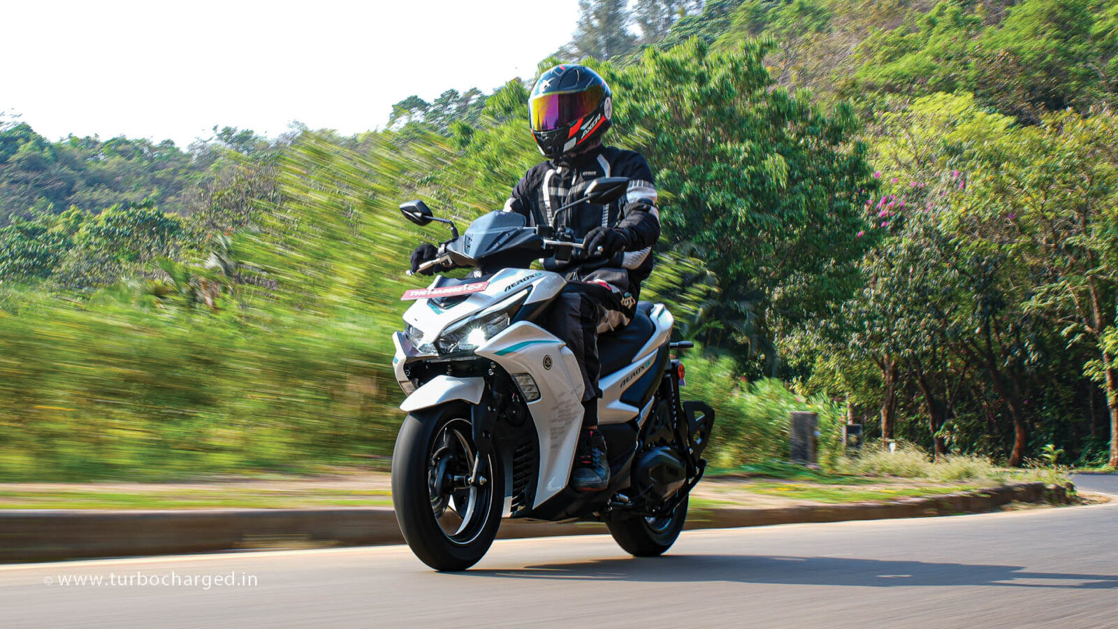 2026 Yamaha Aerox E – First Ride Review - Turbocharged